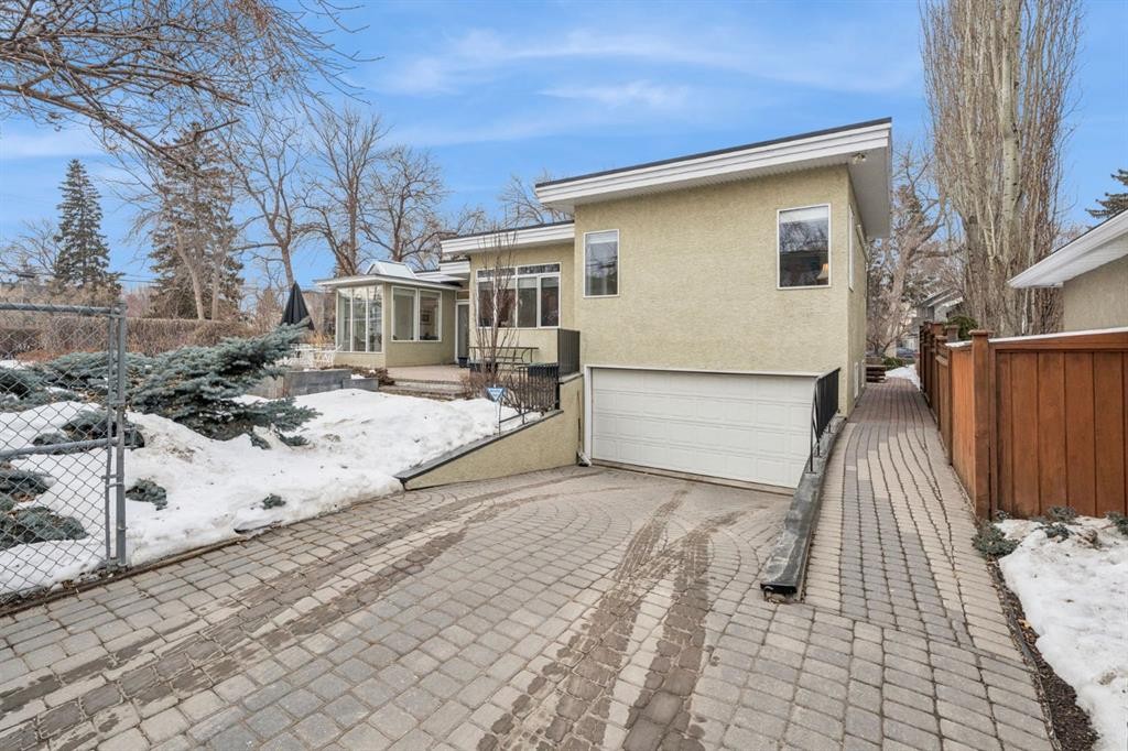 509 15 Avenue Ne, Calgary, AB - Outdoor