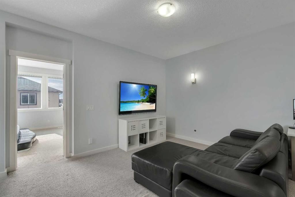 151 Stonemere Green, Chestermere, AB - Indoor