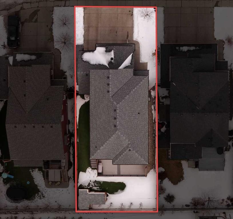 151 Stonemere Green, Chestermere, AB -