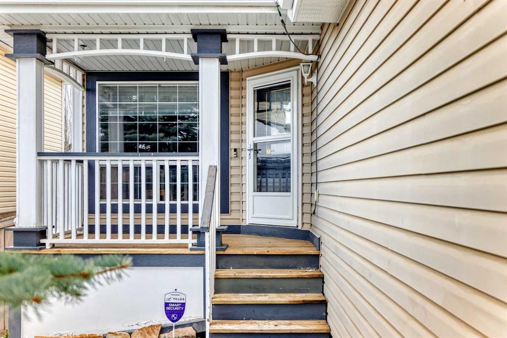 3767 Springbank Drive Sw, Calgary, AB - Outdoor