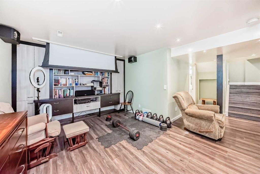 3767 Springbank Drive Sw, Calgary, AB - Indoor Photo Showing Gym Room