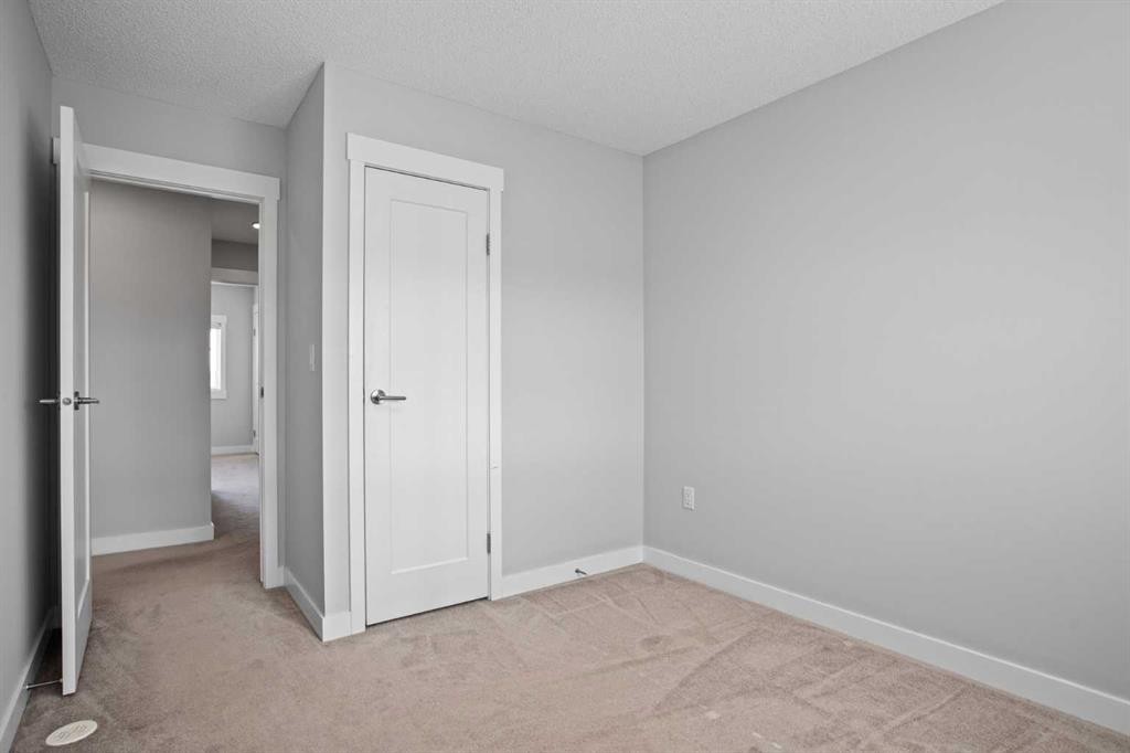 100-351 Monteith Drive Se, High River, AB - Indoor Photo Showing Other Room