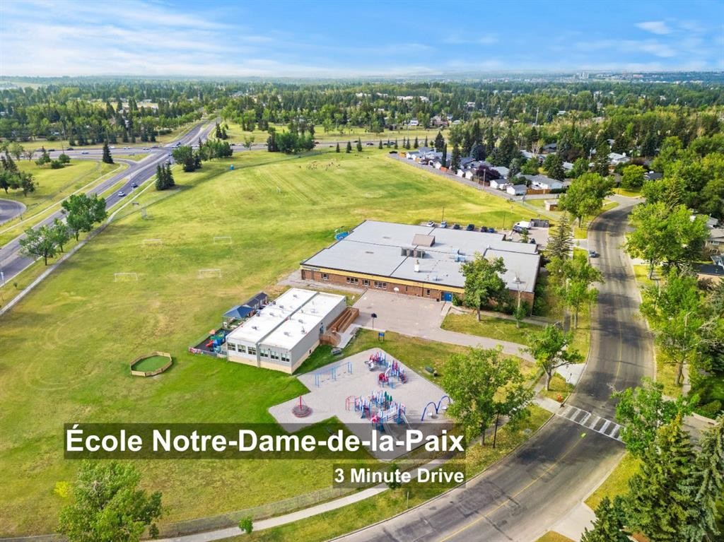 427 Willow Grove Crescent Se, Calgary, AB - Outdoor With View