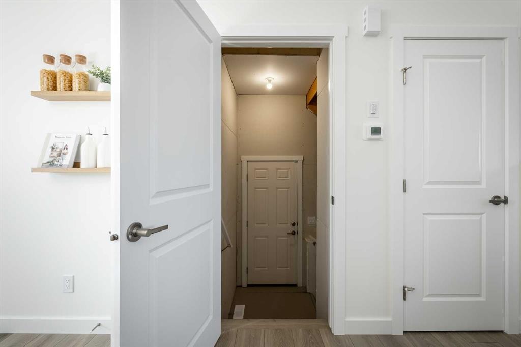 970 Edgefield Avenue, Strathmore, AB - Indoor Photo Showing Other Room