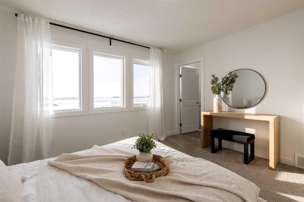 970 Edgefield Avenue, Strathmore, AB - Indoor Photo Showing Bedroom
