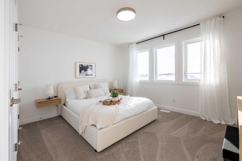 978 Edgefield Avenue, Strathmore, AB - Indoor Photo Showing Bedroom