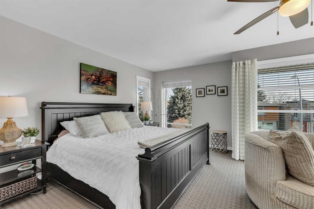 2729 Cochrane Road Nw, Calgary, AB - Indoor Photo Showing Bedroom