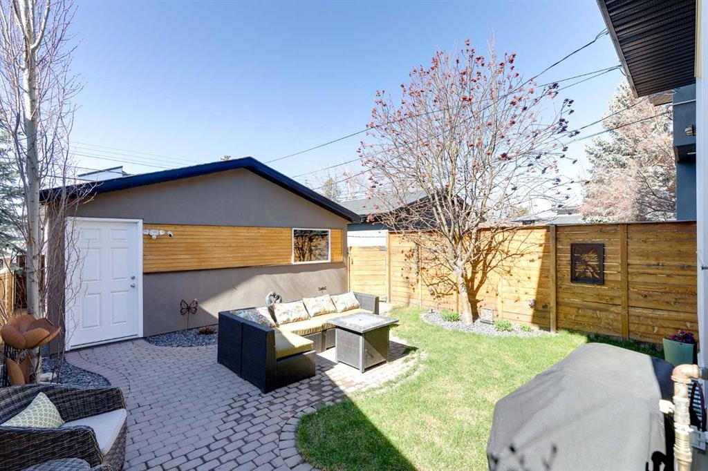 2729 Cochrane Road Nw, Calgary, AB - Outdoor With Deck Patio Veranda With Exterior
