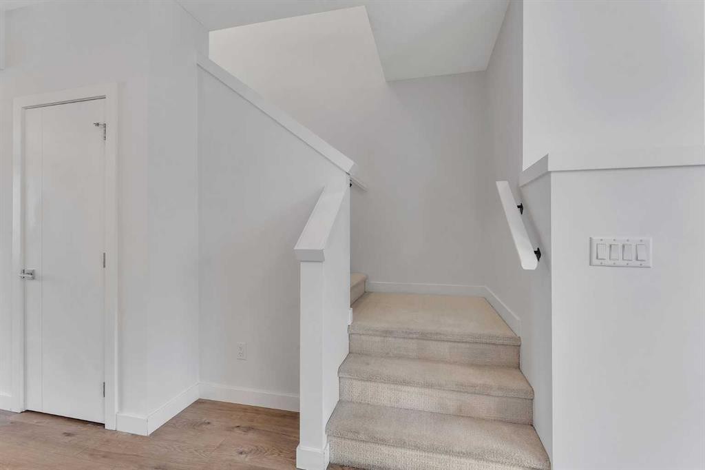 103 Cornerstone Path Ne, Calgary, AB - Indoor Photo Showing Other Room