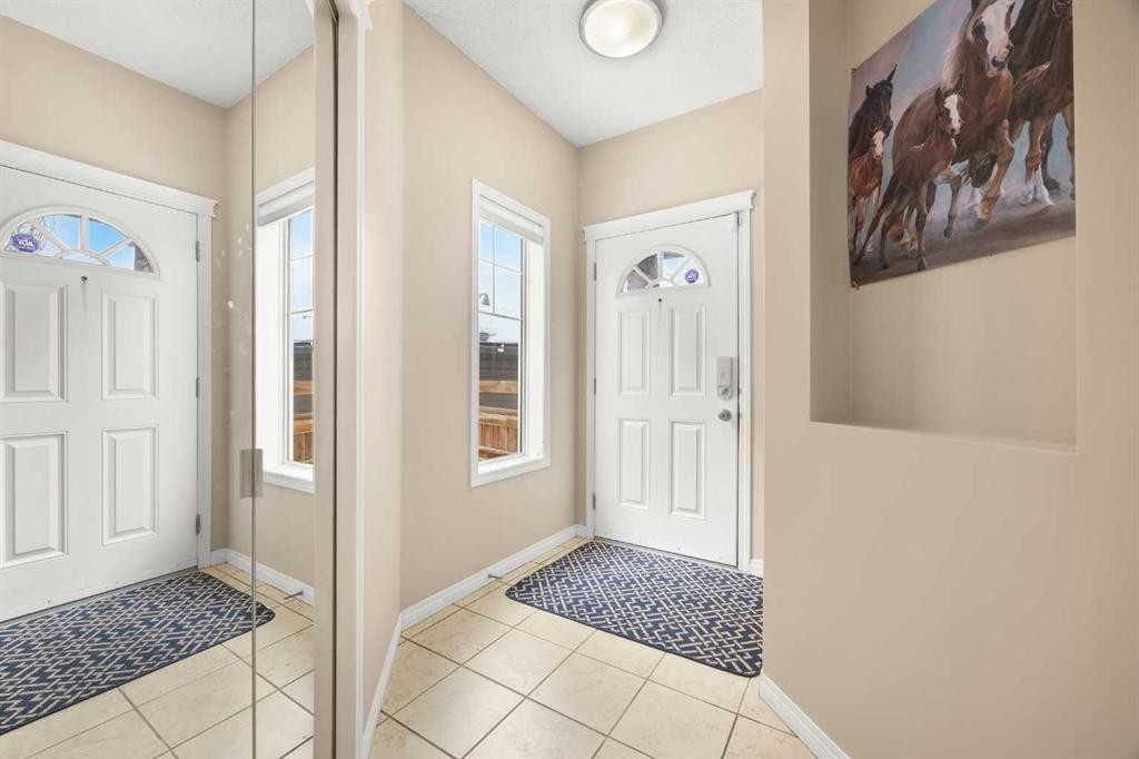 65 Panora Way Nw, Calgary, AB - Indoor Photo Showing Other Room