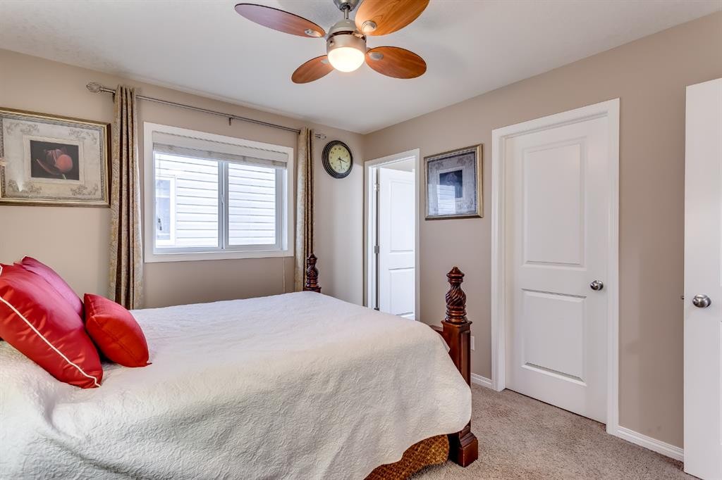 379 Skyview Shores Manor Ne, Calgary, AB - Indoor Photo Showing Bedroom