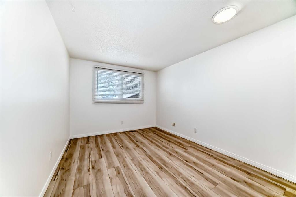 23 Marbank Way Ne, Calgary, AB - Indoor Photo Showing Other Room
