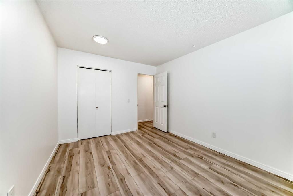23 Marbank Way Ne, Calgary, AB - Indoor Photo Showing Other Room