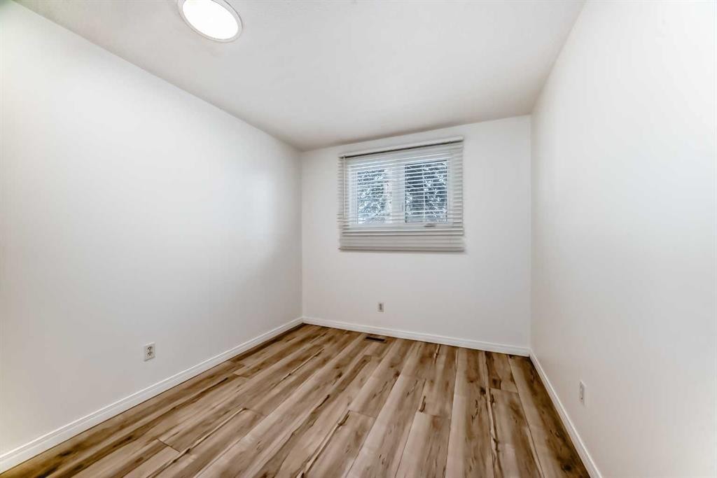 23 Marbank Way Ne, Calgary, AB - Indoor Photo Showing Other Room