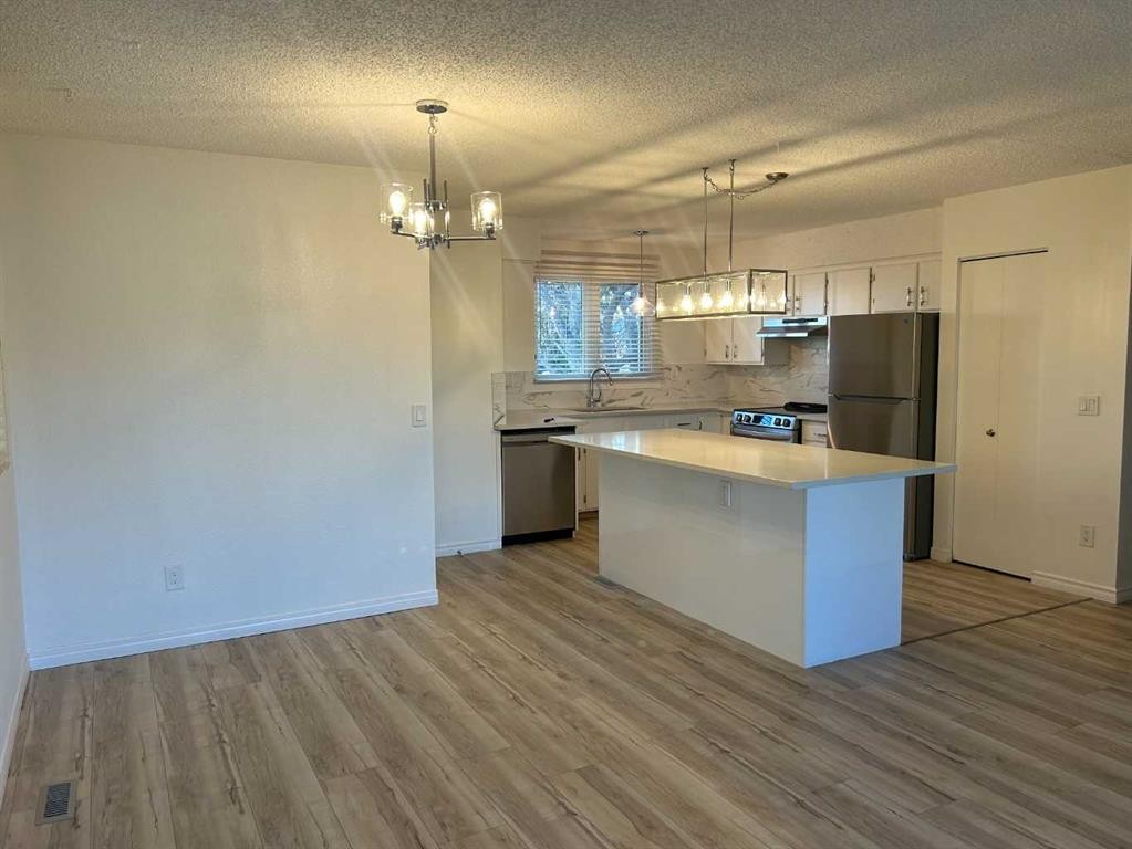 23 Marbank Way Ne, Calgary, AB - Indoor Photo Showing Kitchen