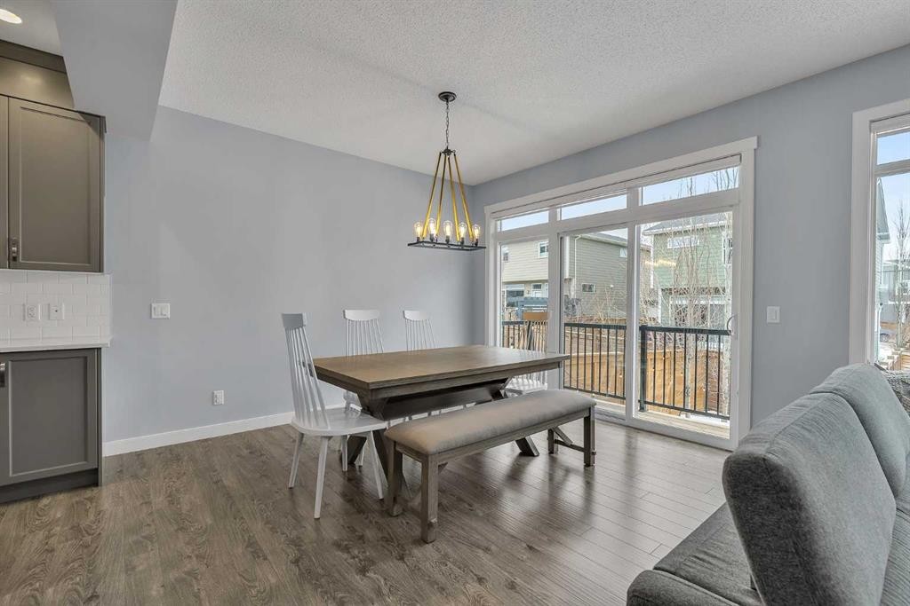 78 Sage Bluff View Nw, Calgary, AB - Indoor Photo Showing Dining Room