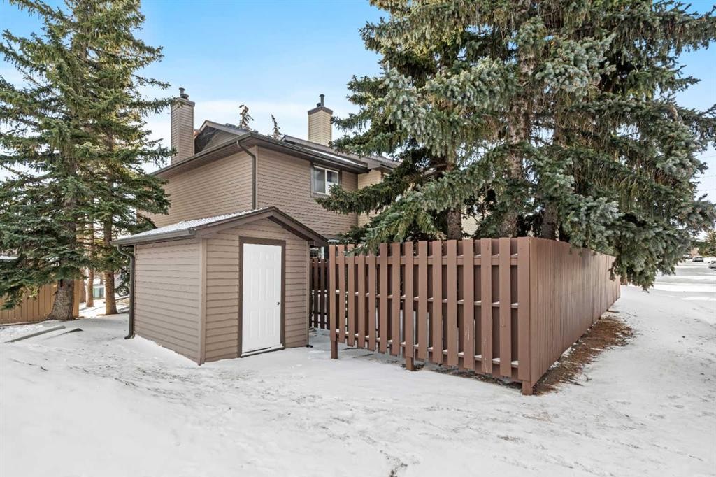 49 Range Gardens Nw, Calgary, AB - Outdoor