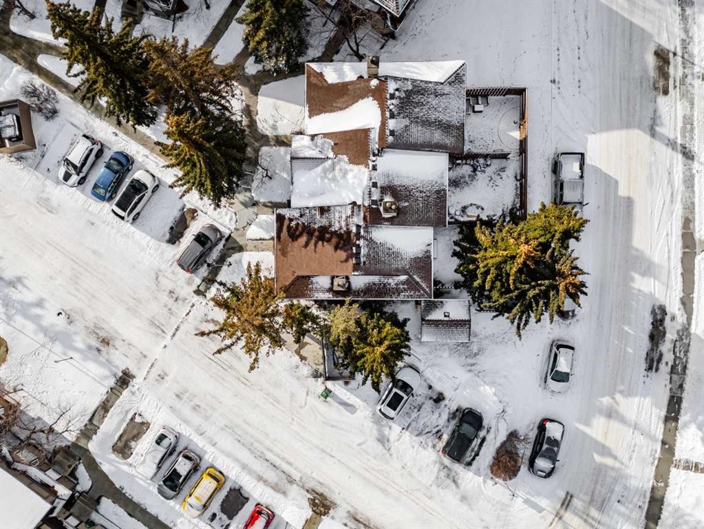 49 Range Gardens Nw, Calgary, AB - Outdoor