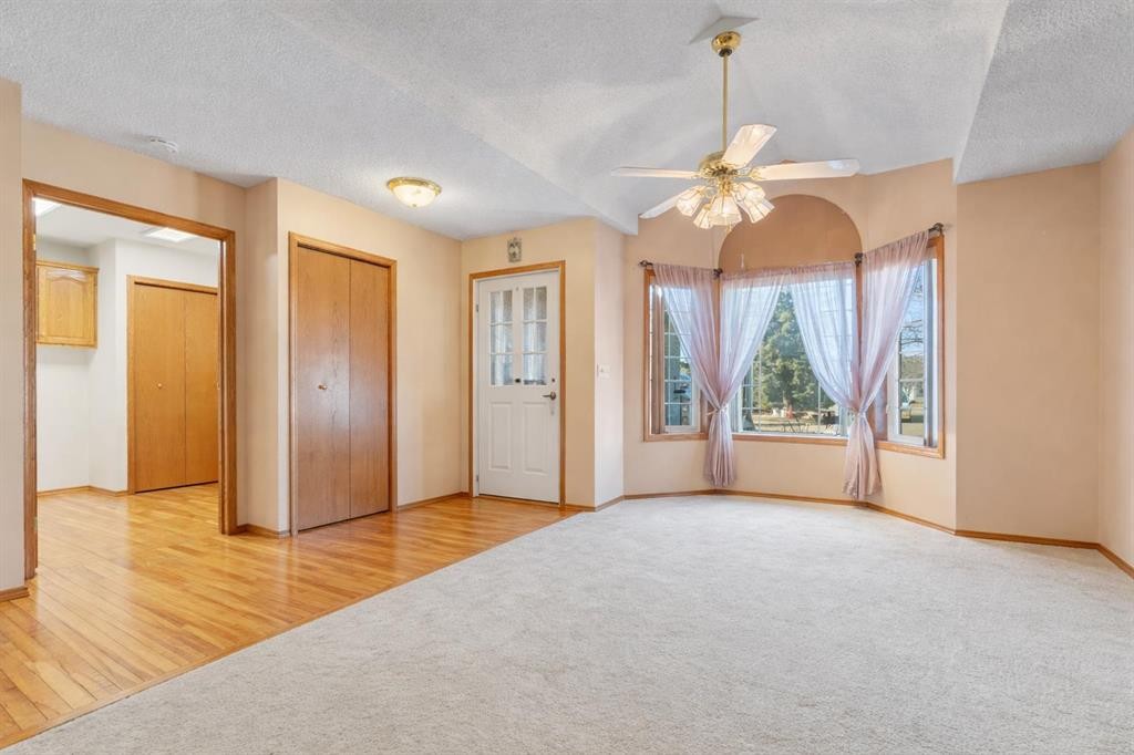 13 Park Ln Place, Strathmore, AB - Indoor Photo Showing Other Room