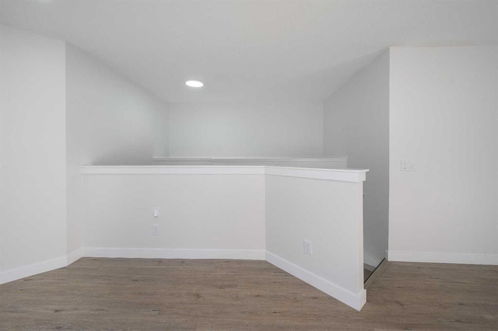 4249 Catalina Boulevard Ne, Calgary, AB - Indoor Photo Showing Other Room