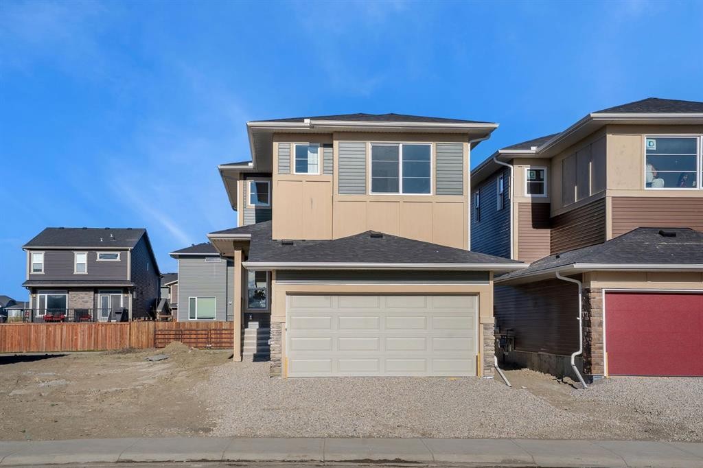 11 Fireside Common, Cochrane, AB - Outdoor