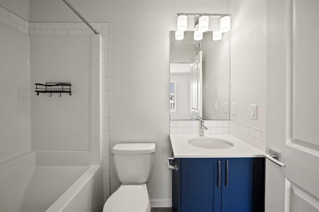 1224 Cornerstone Boulevard Ne, Calgary, AB - Indoor Photo Showing Bathroom