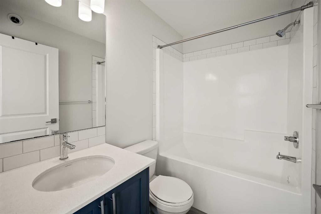 1224 Cornerstone Boulevard Ne, Calgary, AB - Indoor Photo Showing Bathroom