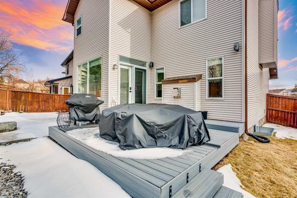 54 Springborough Point Sw, Calgary, AB - Outdoor With Deck Patio Veranda With Exterior