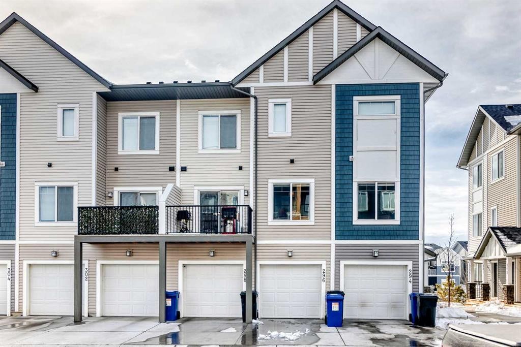 294 Canals Crossing Sw, Airdrie, AB - Outdoor With Balcony With Facade