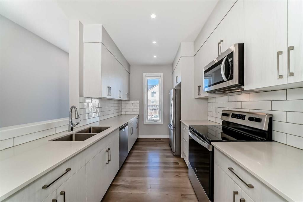 57 Skyview Ranch Avenue Ne, Calgary, AB - Indoor Photo Showing Kitchen With Double Sink With Upgraded Kitchen