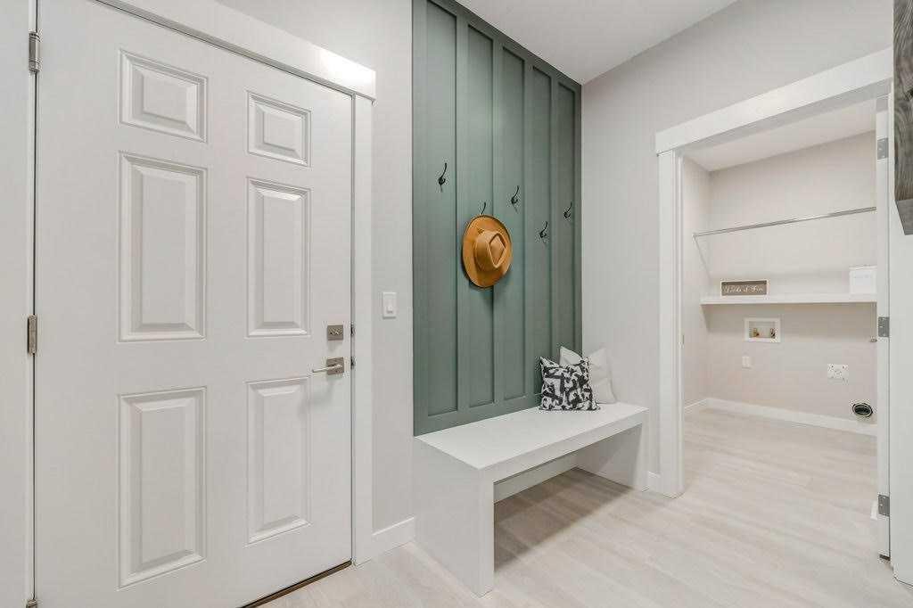 11 Clover Crescent, Beiseker, AB - Indoor Photo Showing Other Room