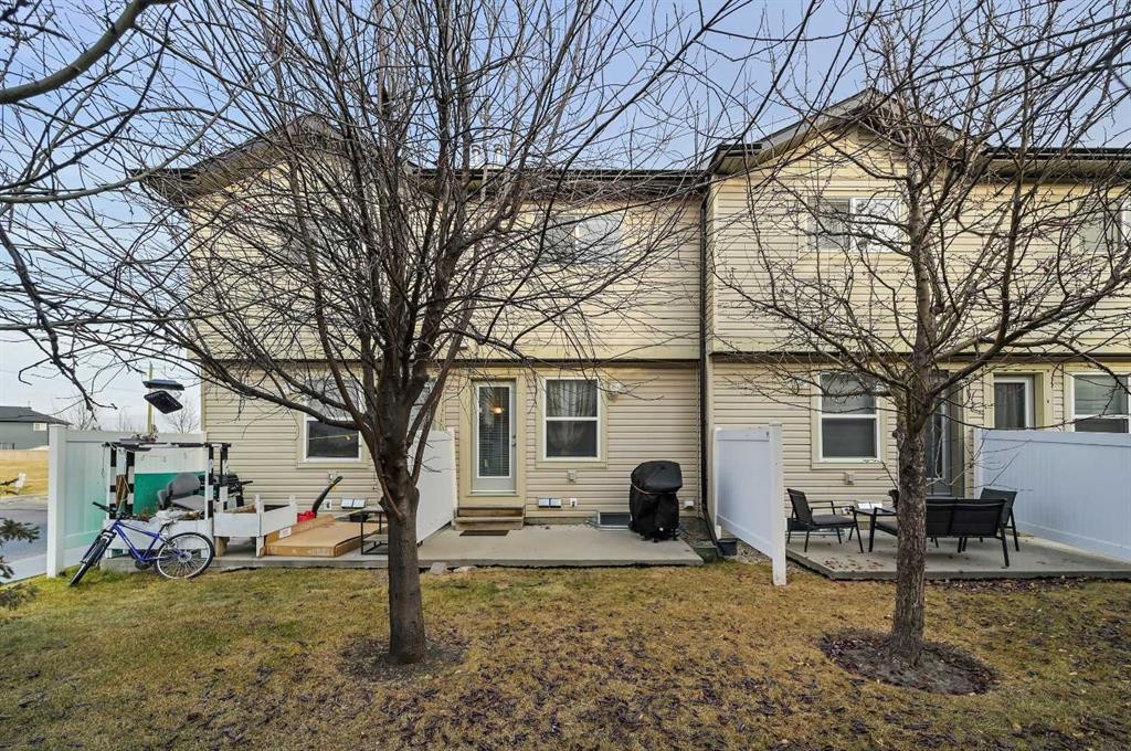 165 Saddlebrook Point Ne, Calgary, AB - Outdoor