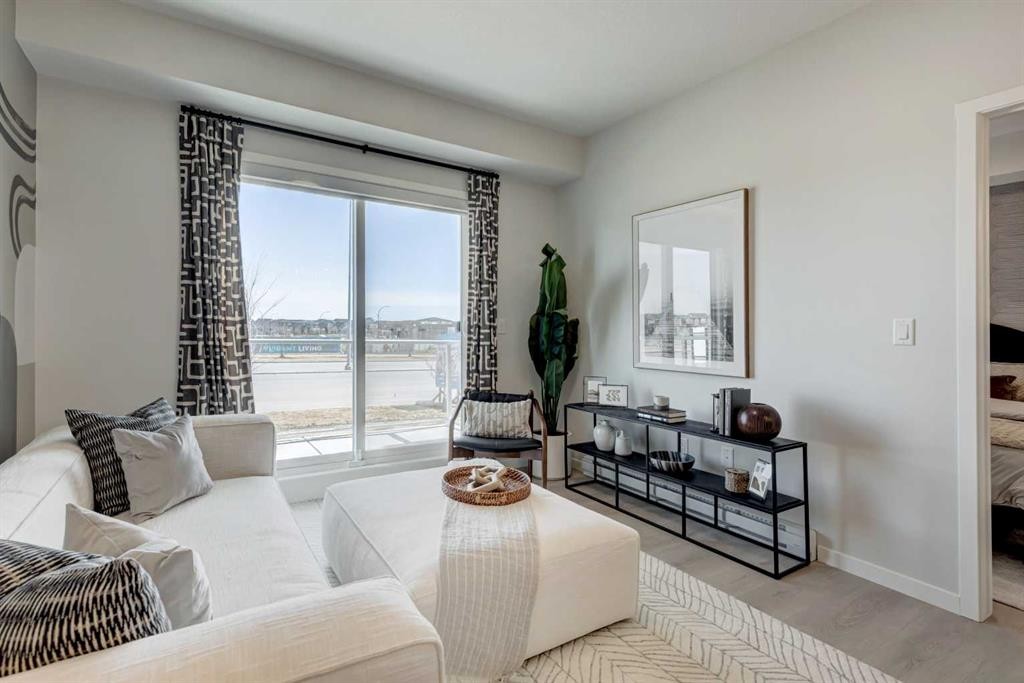 2111-20295 Seton Way Se, Calgary, AB - Indoor Photo Showing Living Room