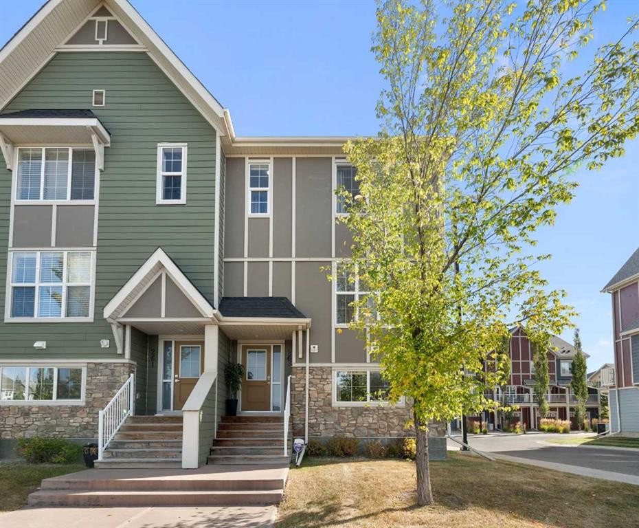 263 Mahogany Way Se, Calgary, AB - Outdoor With Facade