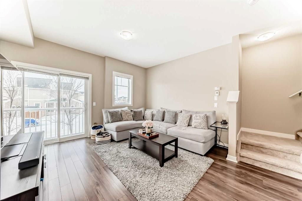 5 Redstone Circle Ne, Calgary, AB - Indoor Photo Showing Living Room