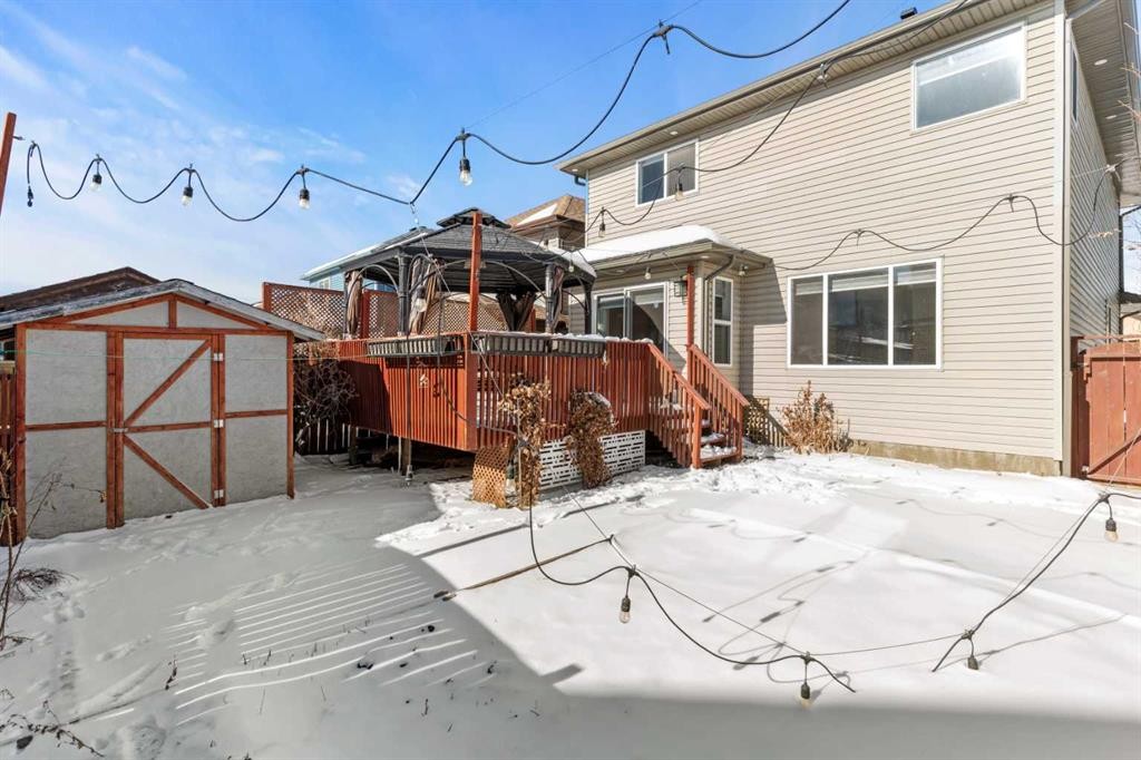 138 Saddlecrest Park Ne, Calgary, AB - Outdoor
