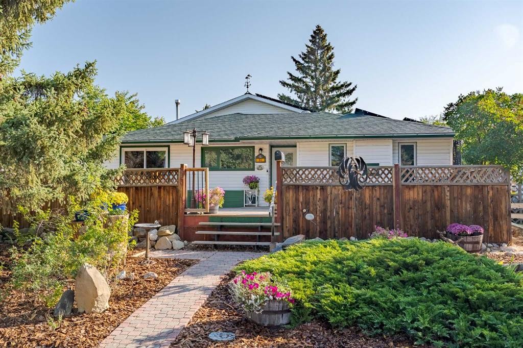 64 Foxwell Road Se, Calgary, AB - Outdoor With Deck Patio Veranda