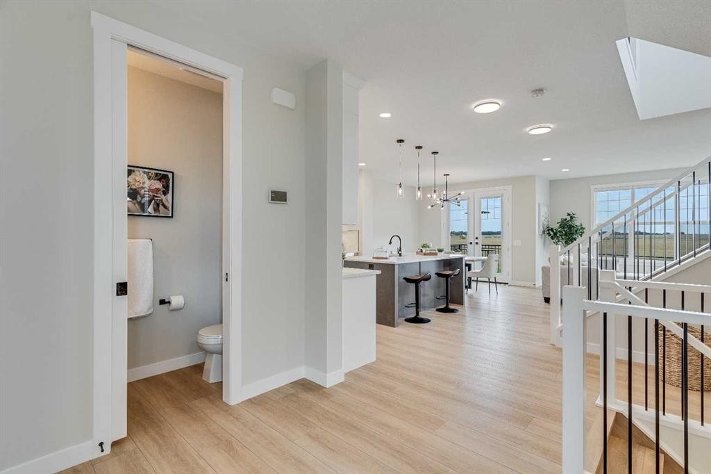 467 Kinniburgh Loop, Chestermere, AB - Indoor Photo Showing Other Room