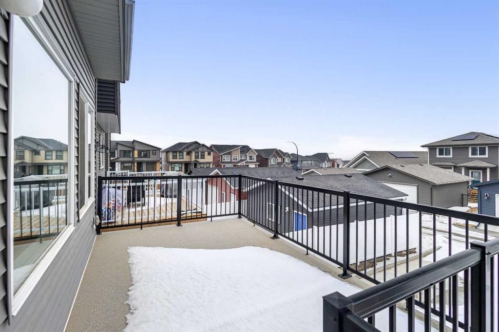 22 Edith Manor Nw, Calgary, AB - Outdoor With Exterior