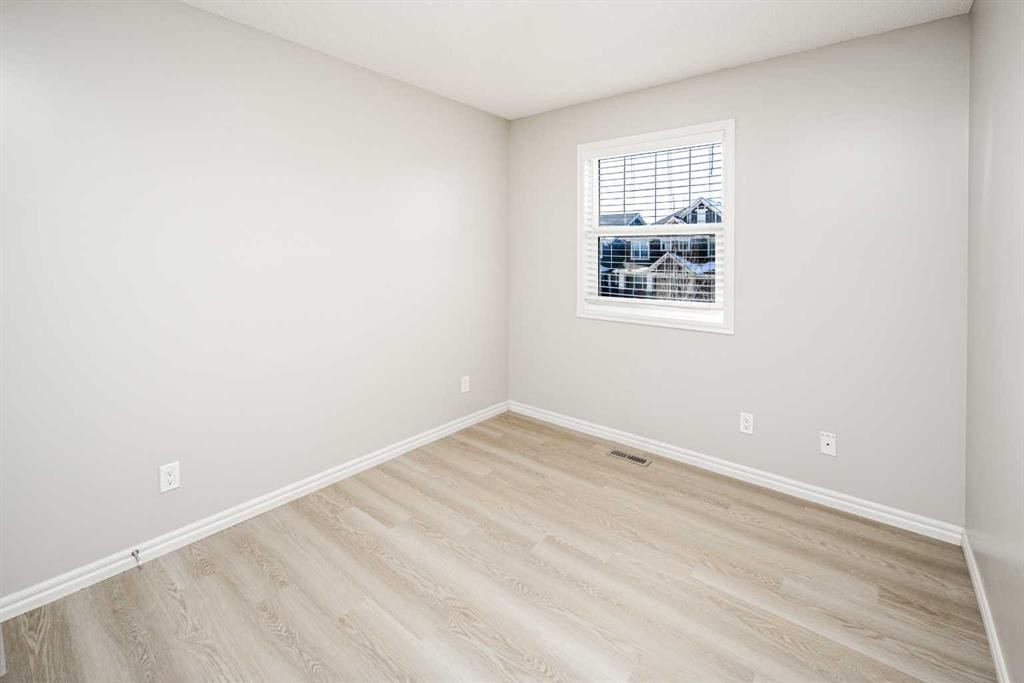 88 Legacy Mews Se, Calgary, AB - Indoor Photo Showing Other Room