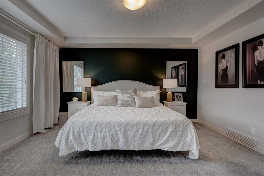 19 Cranbrook Crescent Se, Calgary, AB