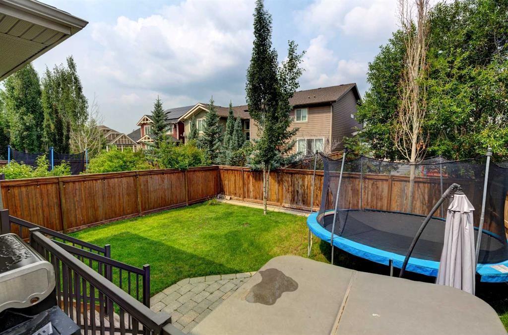 19 Cranbrook Crescent Se, Calgary, AB