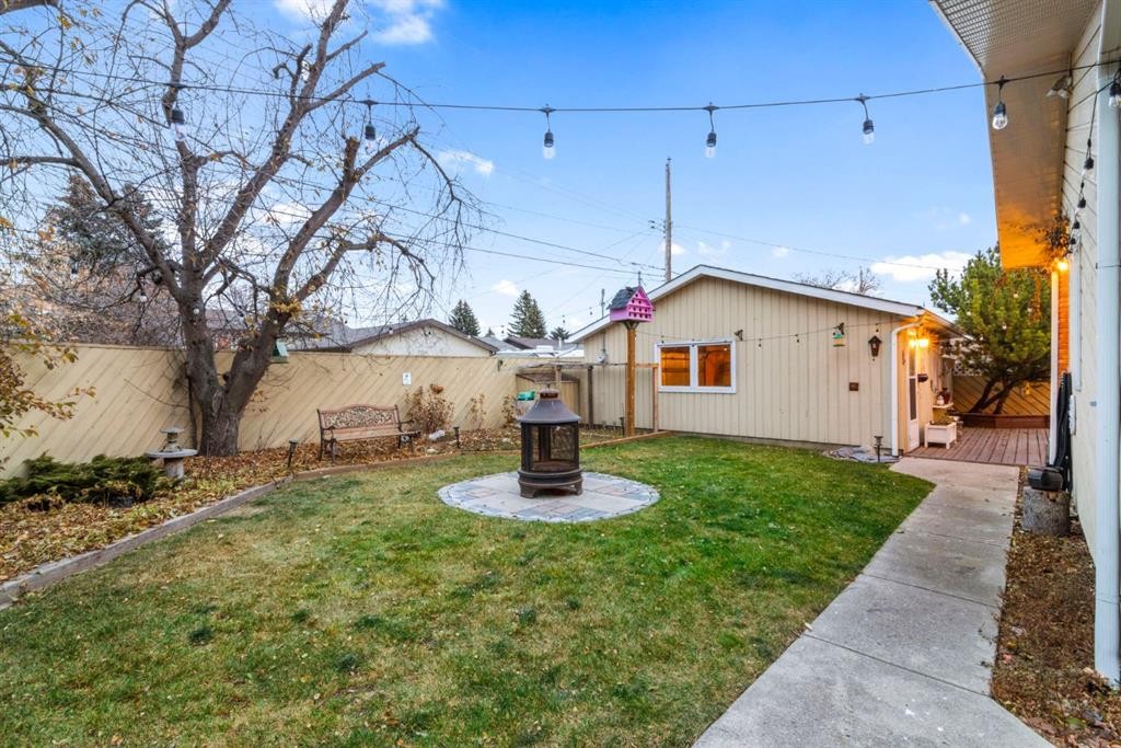 4604 Marwood Way Ne, Calgary, AB - Outdoor