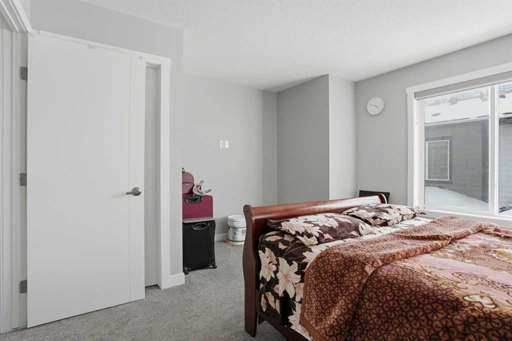404-95 Skyview Close Ne, Calgary, AB - Indoor Photo Showing Bedroom