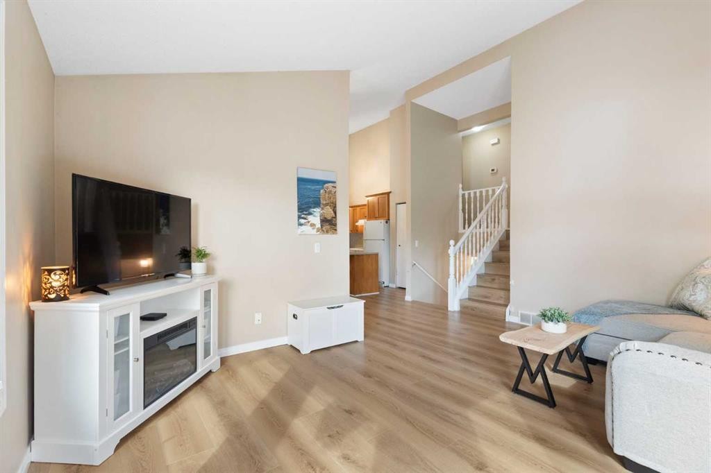 815 Ranchview Circle Nw, Calgary, AB