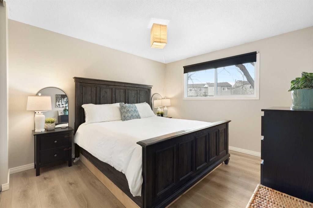 815 Ranchview Circle Nw, Calgary, AB