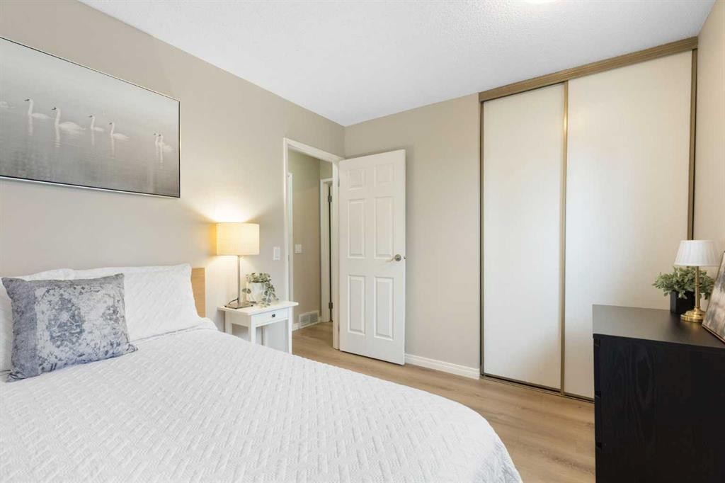 815 Ranchview Circle Nw, Calgary, AB