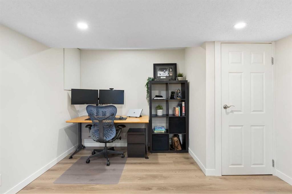 815 Ranchview Circle Nw, Calgary, AB