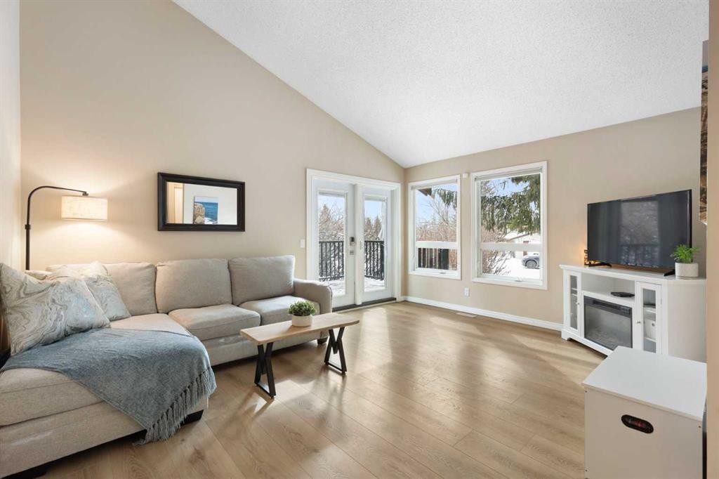 815 Ranchview Circle Nw, Calgary, AB