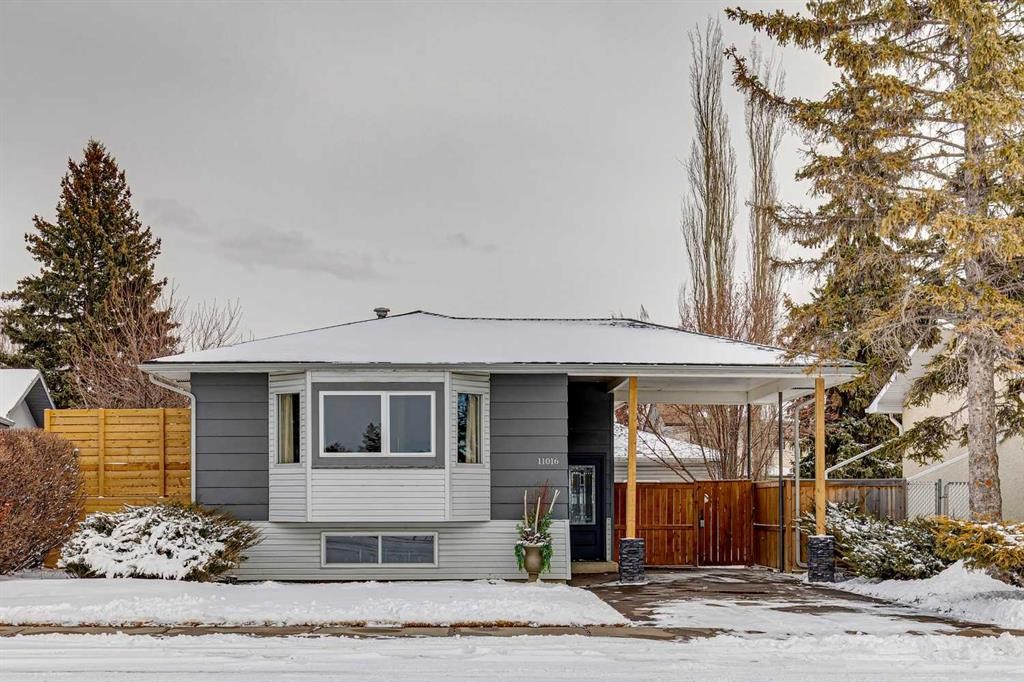 11016 Braton Place Sw, Calgary, AB - Outdoor